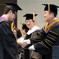 Du học hệ thạc sĩ